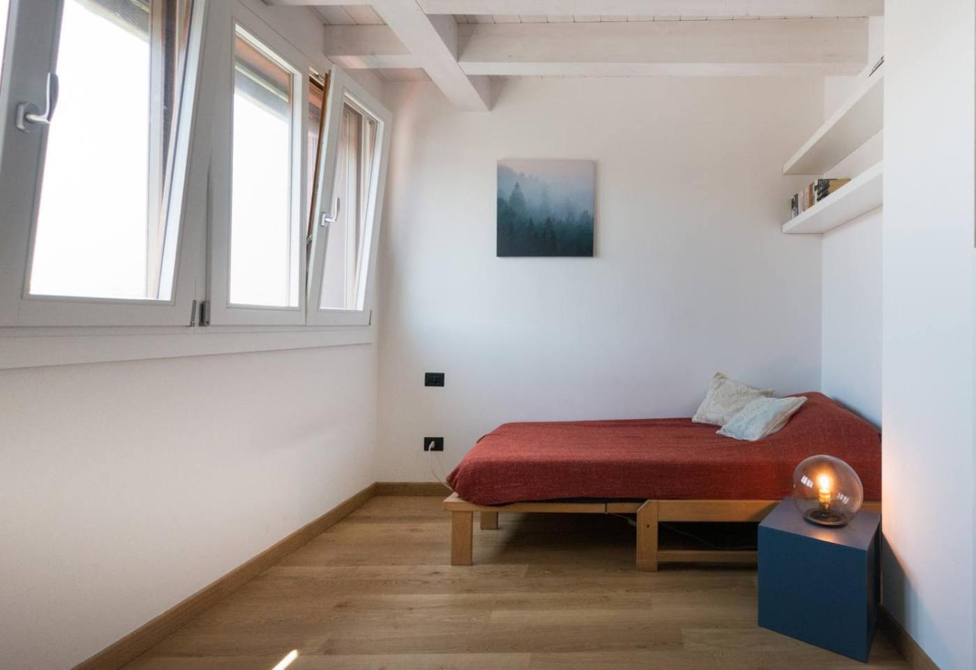 Attico In Un'Oasi Di Verde Sui Navigli - Navigliapartments Milán Exterior foto